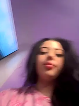 SexyNixy online show from November 17, 6:57 pm