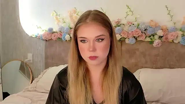 Lilith Bonheur online show from April 28, 12:53 am