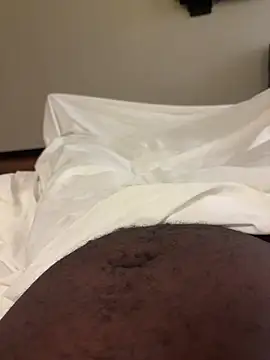 1HOEBOSS online show from November 12, 6:47 am