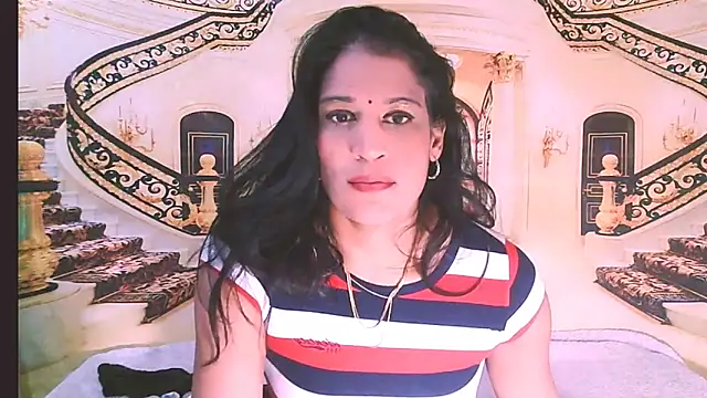 Snapshot of IndianSexcSmyle chatting on May 27, 5:48 am IndianSexcSmyle online show from May 27, 5:48 am