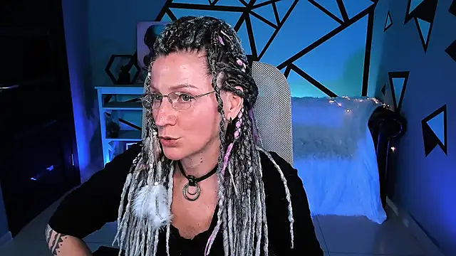 Snapshot of UmaSpace chatting on September 25, 1:59 pm UmaSpace online show from September 25, 1:59 pm