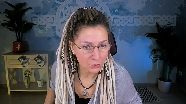 Snapshot of UmaSpace chatting on January 14, 5:13 am UmaSpace online show from January 14, 5:13 am