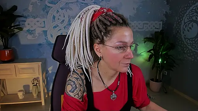 Snapshot of UmaSpace chatting on February 10, 5:11 am UmaSpace online show from February 10, 5:11 am