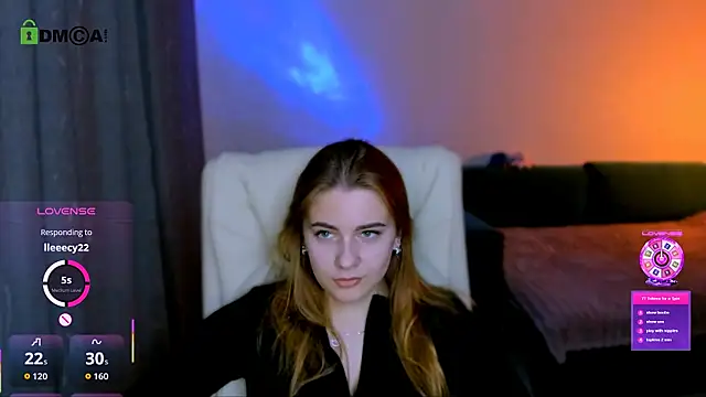 red  dizzy online show from December 3, 7:01 pm