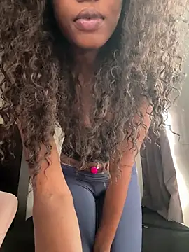 Snapshot of Oceanababe21 chatting on July 13, 12:52 pm Oceanababe21 online show from July 13, 12:52 pm