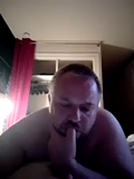 Snapshot of Yannor36 chatting on July 27, 10:06 pm Yannor36 online show from July 27, 10:06 pm