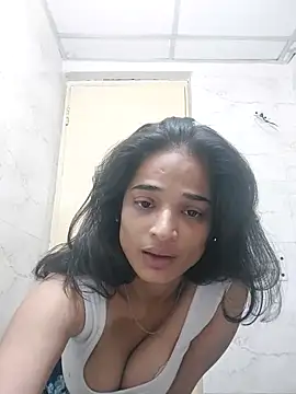 Snapshot of veronica_97 chatting on November 9, 5:33 pm veronica 97 online show from November 9, 5:33 pm