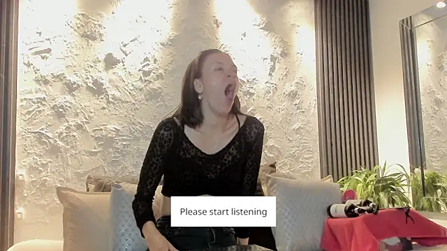 Snapshot of joselin_rouse chatting on May 16, 12:59 pm joselin rouse online show from May 16, 12:59 pm