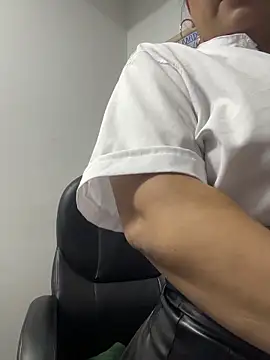 ROUSE SINCLAIR online show from November 24, 8:41 pm