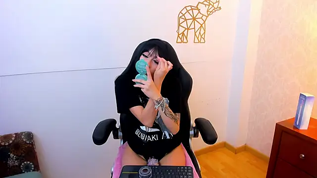 Snapshot of LaylaaDoll chatting on October 26, 1:50 pm LaylaaDoll online show from October 26, 1:50 pm