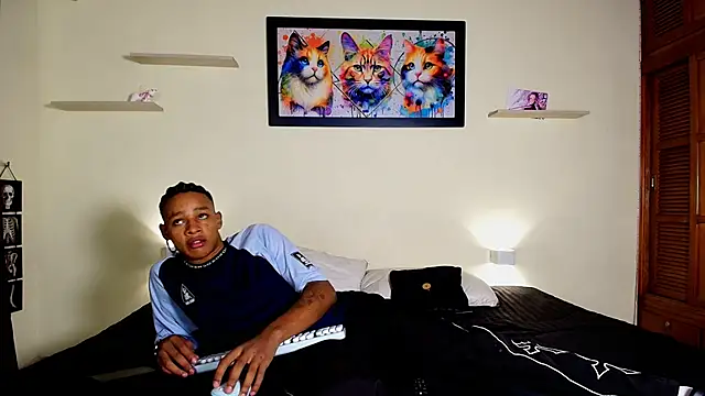 Snapshot of jordan_mm420 chatting on June 16, 4:04 am jordan mm420 online show from June 16, 4:04 am