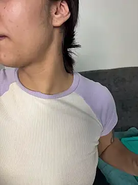 Isabella-Teen online show from December 21, 2:19 am