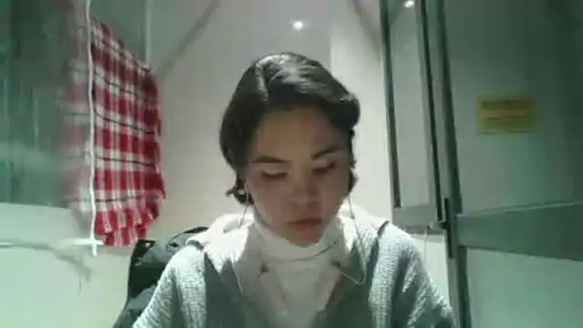 Snapshot of JennyCarpenter chatting on December 19, 11:39 am JennyCarpenter online show from December 19, 11:39 am