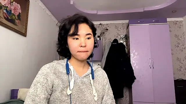 Snapshot of JennyCarpenter chatting on February 15, 7:51 am JennyCarpenter online show from February 15, 7:51 am