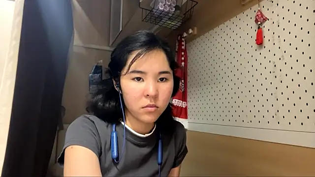 Snapshot of JennyCarpenter chatting on June 12, 9:08 am JennyCarpenter online show from June 12, 9:08 am
