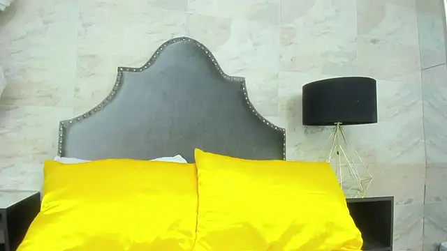 isabel 09 online show from July 21, 5:37 pm