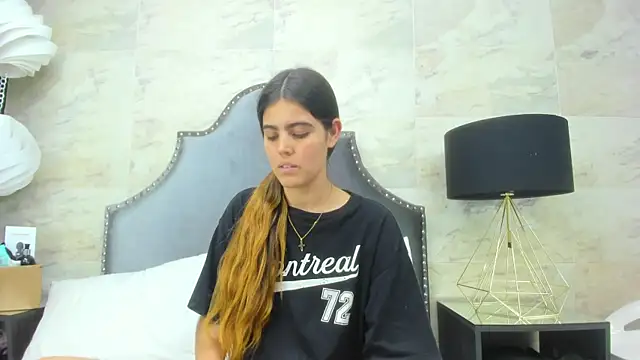 isabel 09 online show from July 24, 7:34 pm