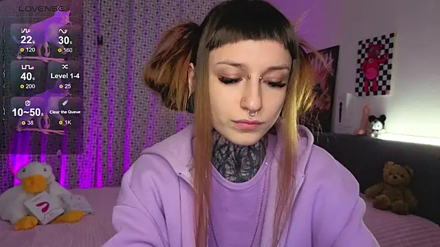 LilithPoison online show from October 30, 6:08 pm