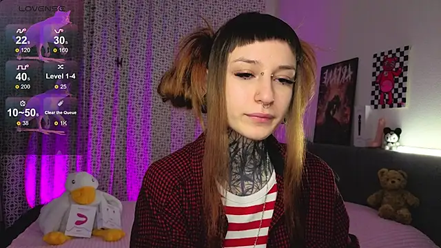 LilithPoison online show from November 2, 8:33 pm