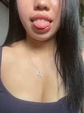 Rose-babyx online show from May 6, 3:02 am