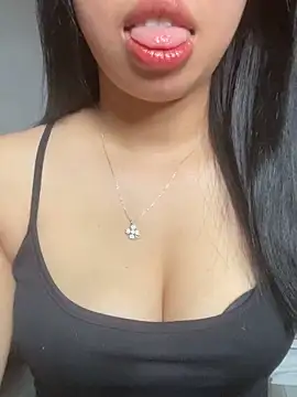 Rose-babyx online show from June 14, 2:24 am