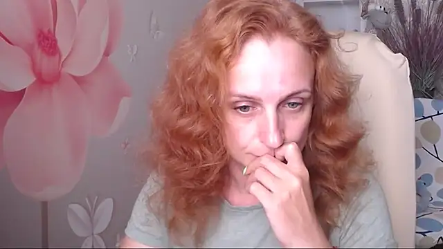 Snapshot of Venus_love1 chatting on June 12, 4:39 pm Venus love1 online show from June 12, 4:39 pm