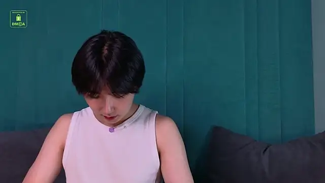 Snapshot of HeejinWang chatting on June 7, 10:19 am HeejinWang online show from June 7, 10:19 am