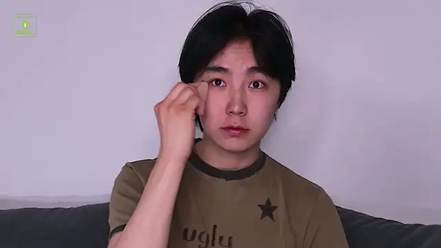 Snapshot of HeejinWang chatting on June 19, 4:28 am HeejinWang online show from June 19, 4:28 am