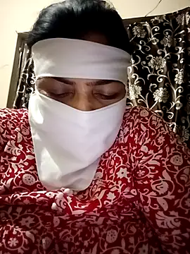 Love-890 online show from November 6, 11:04 pm