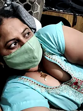 Mmm143 online show from October 14, 5:14 pm