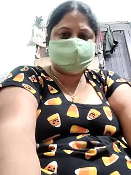 Mmm143 online show from October 17, 7:27 pm