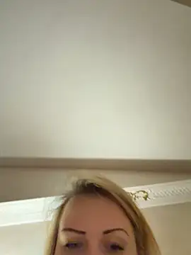 Snapshot of Piccolamonella29 chatting on November 9, 1:31 pm Piccolamonella29 online show from November 9, 1:31 pm