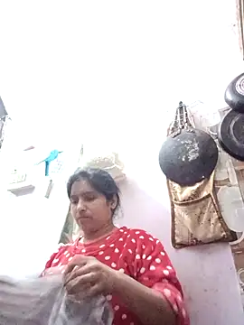 aliya-jaan71 online show from December 5, 12:03 pm