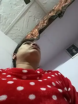 Snapshot of aliya-jaan71 chatting on February 10, 2:21 pm aliya-jaan71 online show from February 10, 2:21 pm