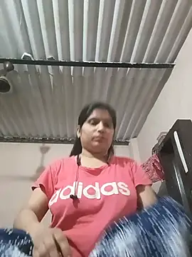 Snapshot of aliya-jaan71 chatting on May 29, 7:12 pm aliya-jaan71 online show from May 29, 7:12 pm