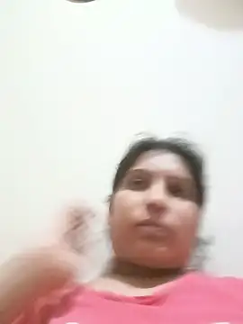 Snapshot of aliya-jaan71 chatting on June 3, 11:13 am aliya-jaan71 online show from June 3, 11:13 am