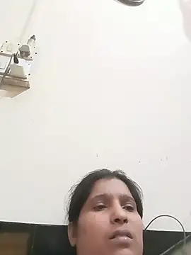 aliya-jaan71 online show from July 19, 9:46 am