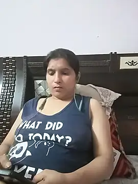 aliya-jaan71 online show from July 21, 7:38 pm