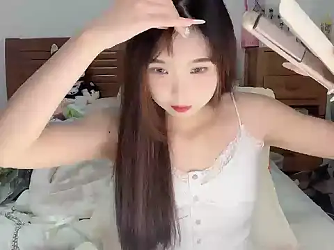 Akong11 online show from September 18, 7:10 am