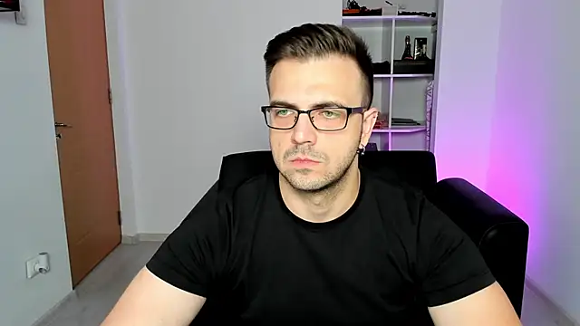 Jace Thorne online show from October 1, 5:52 pm