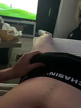 bobsex211 online show from June 20, 8:11 pm
