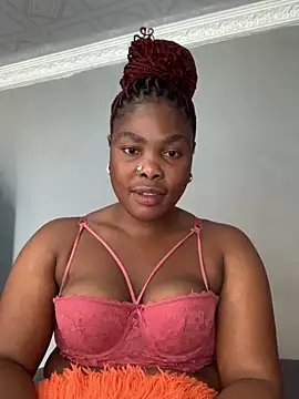 Snapshot of Hornysweetheart chatting on March 8, 2:10 pm Hornysweetheart online show from March 8, 2:10 pm