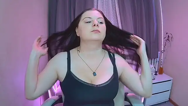 BritneyRaine online show from November 17, 1:06 pm