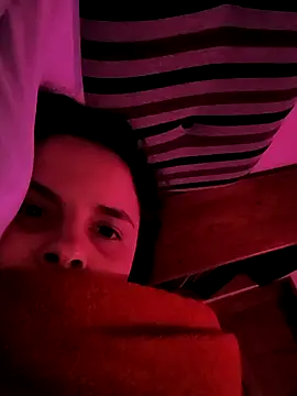 Snapshot of irisstorm chatting on October 2, 3:57 am irisstorm online show from October 2, 3:57 am