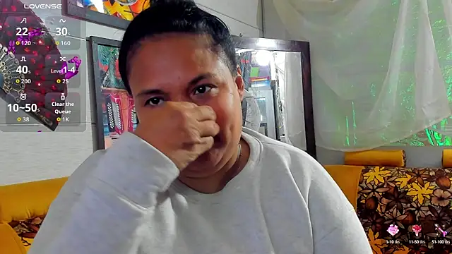 Girl luna  online show from October 11, 5:33 pm