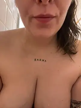 anonyme hot47 online show from March 1, 1:57 pm