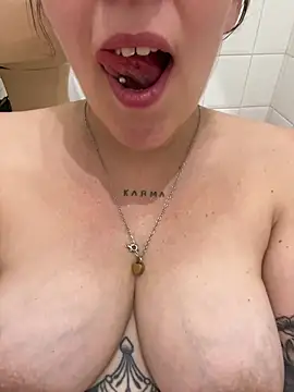 anonyme hot47 online show from April 25, 12:19 pm