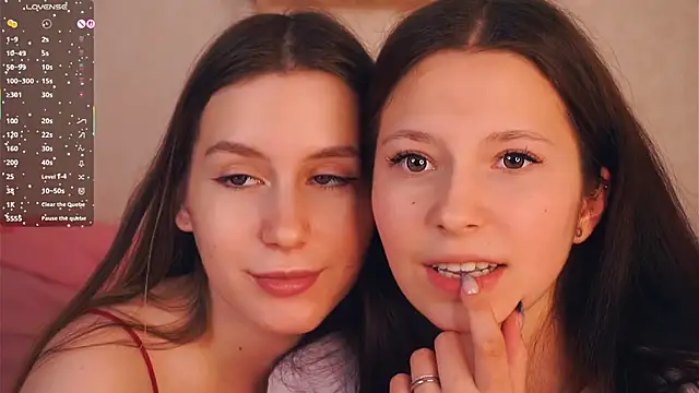 GabrielleLynchard online show from November 9, 7:12 pm