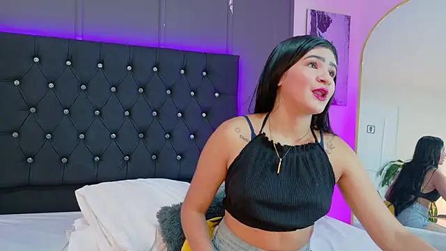 Snapshot of Scarlett_Durand chatting on September 24, 11:57 am Scarlett Durand online show from September 24, 11:57 am