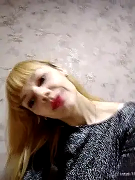 Snapshot of AliceSwan1122 chatting on October 15, 3:56 pm AliceSwan1122 online show from October 15, 3:56 pm